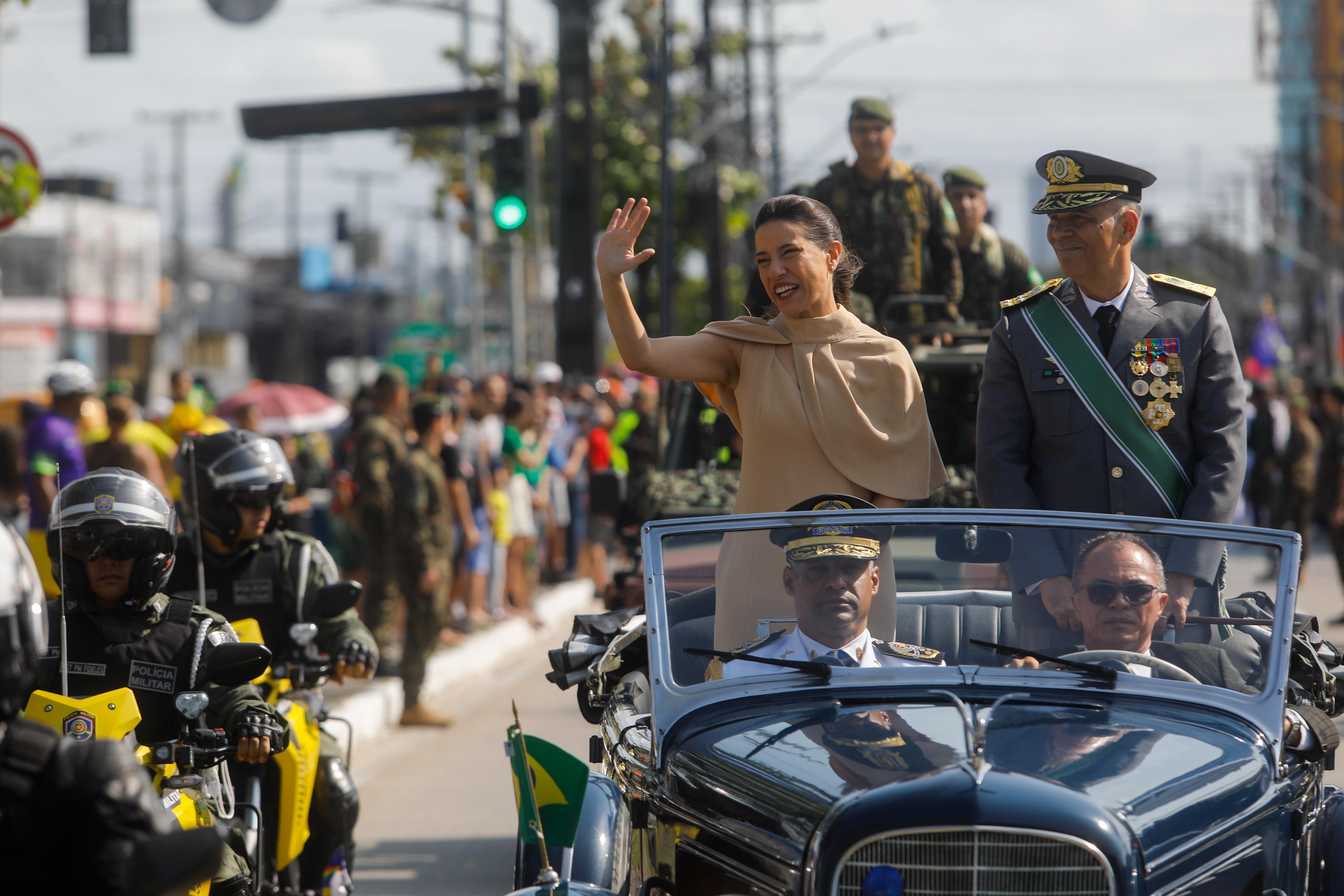 6e033faa fb07 41df a689 93ee6906b97d