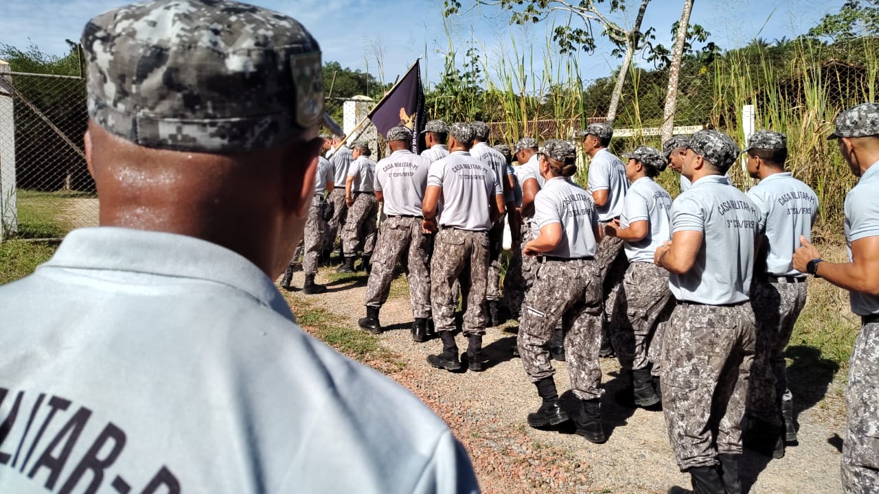 97fcc6cc 59f4 436b 857c a48cd3a71949