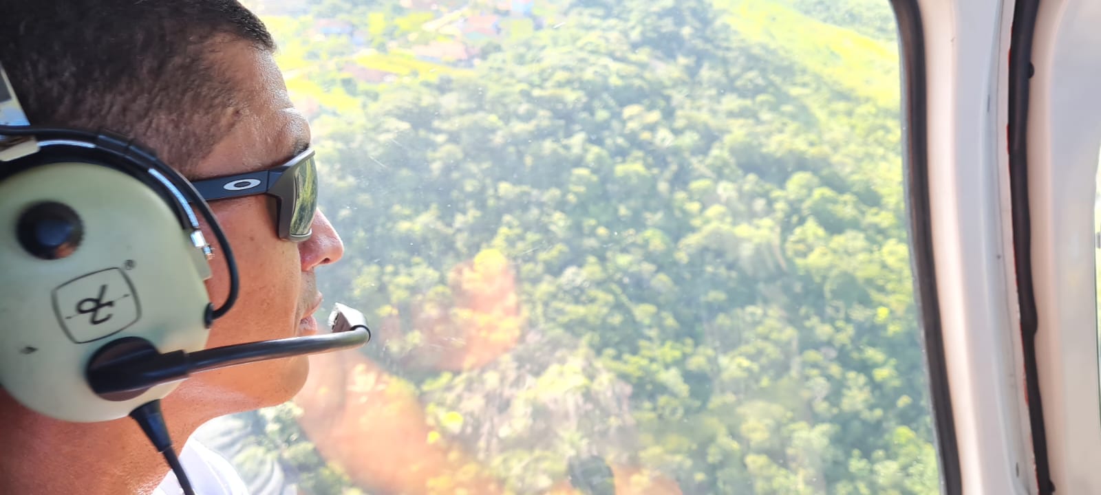 9ed7c4d6 3daa 480e 9638 677a0850e498